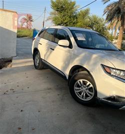 میتسوبیشی ئاوتلاندەر